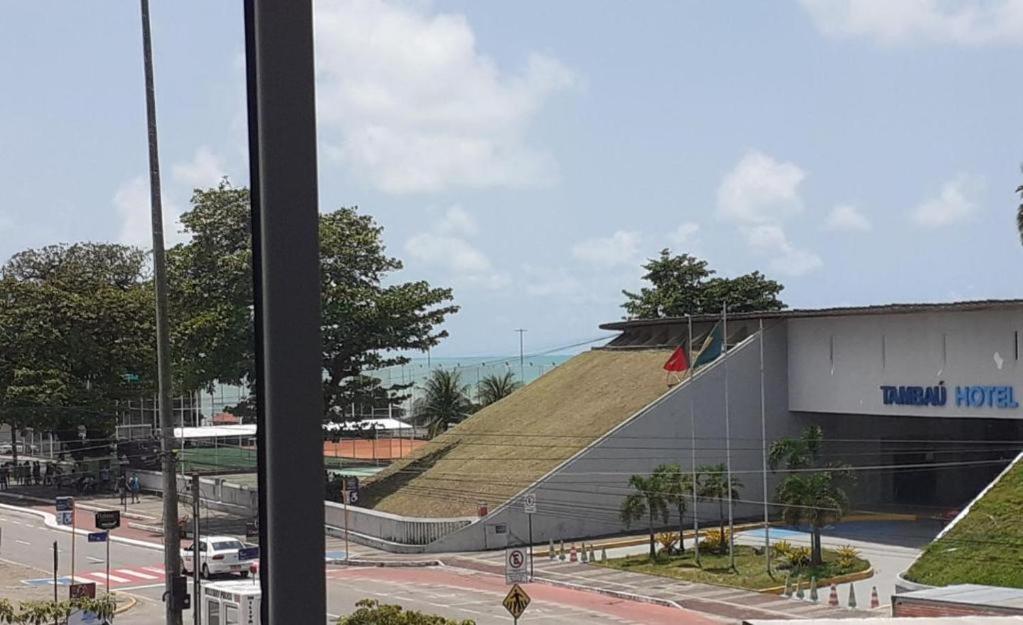 Israel Tambau- Apto Luxuoso- Em Frente Ao Mar Com Varanda Joao Pessoa Bagian luar foto