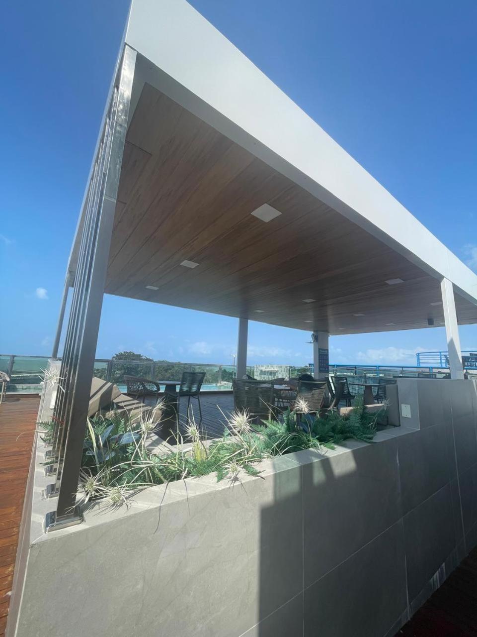 Israel Tambau- Apto Luxuoso- Em Frente Ao Mar Com Varanda Joao Pessoa Bagian luar foto